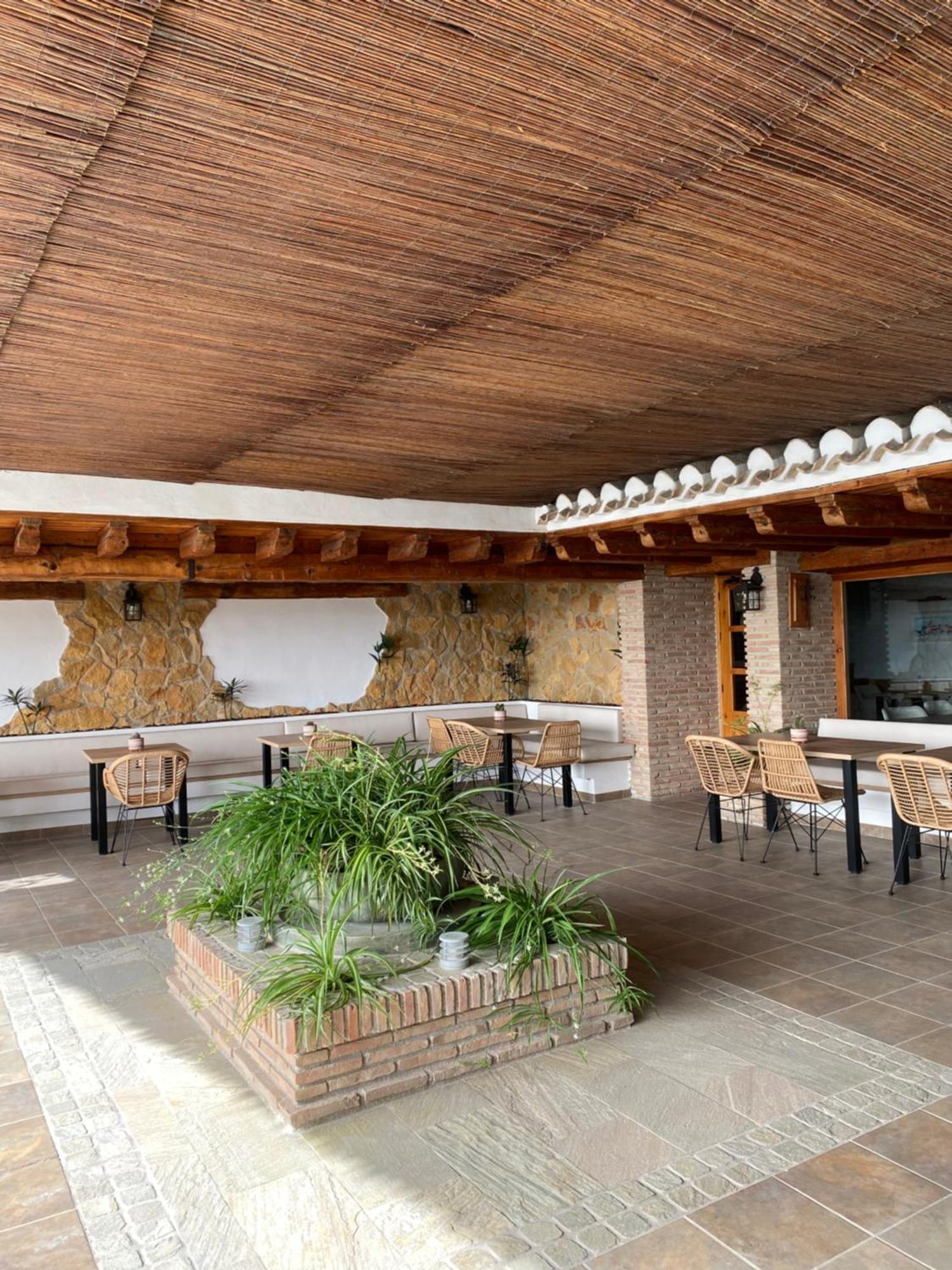 Alhanda Apartahotel Бенамаурель Экстерьер фото